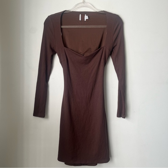Princess Polly Nolan Brown Longsleeve Open Back Dress 6 - Picture 6 of 9
